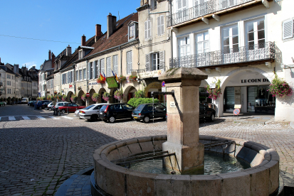 Lons-Le-Saunier